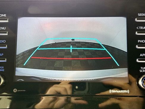 Used 2023 Toyota Camry SE image 16