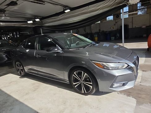 Used 2023 Nissan Sentra SR w/ Trunk Package FWD image 3