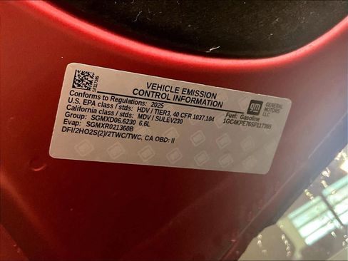 Used 2025 Chevrolet Silverado 2500 LTZ w/ LTZ Premium Package image 36