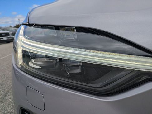 New 2026 Volvo XC60 B5 Plus w/ Protection Package Premier image 10