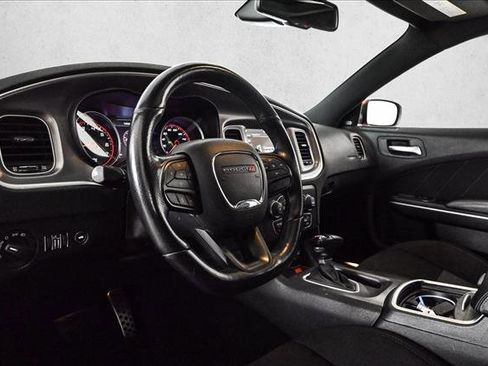 Used 2022 Dodge Charger Scat Pack image 10