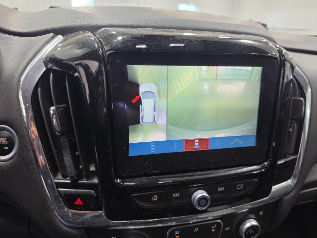 Used 2018 Chevrolet Traverse Premier w/ Redline Edition AWD/4WD image 9