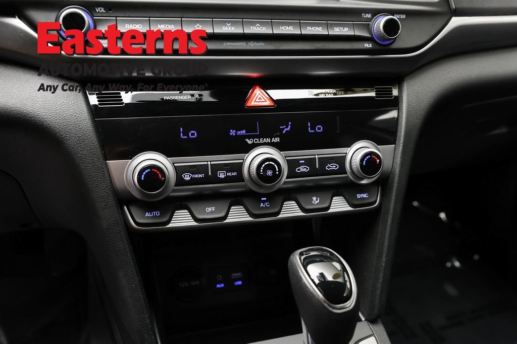 Used 2020 Hyundai Elantra SEL w/ Cargo Package (C1) FWD image 19