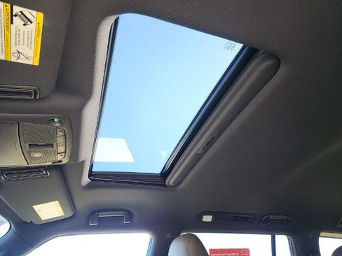 Certified 2024 Nissan Armada Platinum w/ Captain's Chairs Package image 17