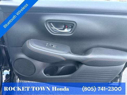 Used 2025 Honda HR-V Sport image 17