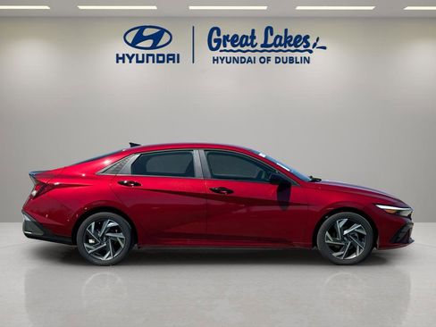 Used 2025 Hyundai Elantra Sport FWD image 6