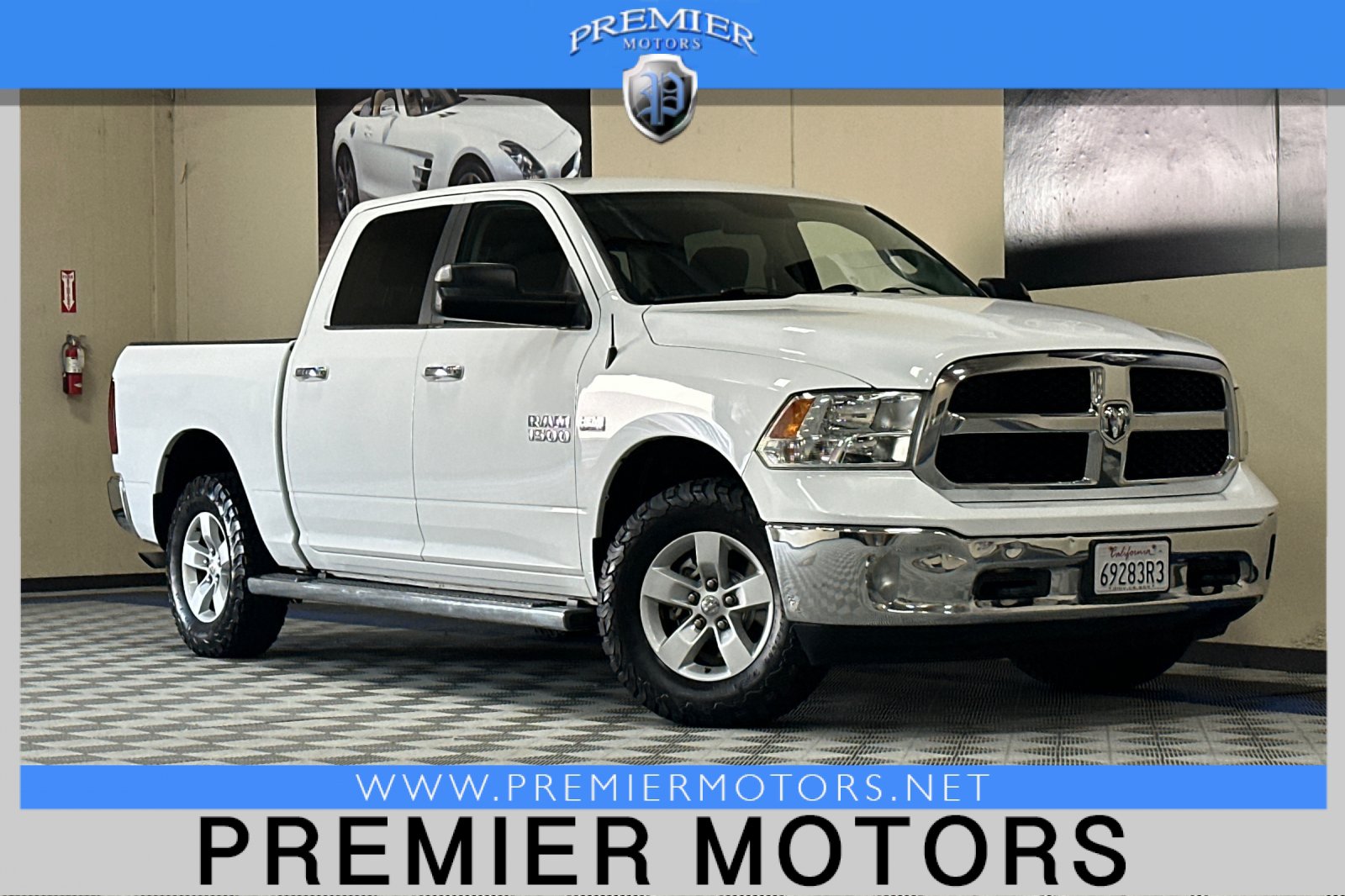 Used 2018 RAM 1500 Classic SLT AWD/4WD image 1