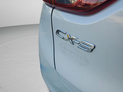 Used 2017 MAZDA CX-3 Sport image 9