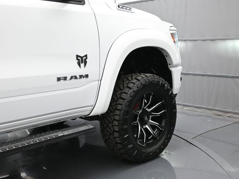 Used 2023 RAM 1500 Big Horn AWD/4WD image 46