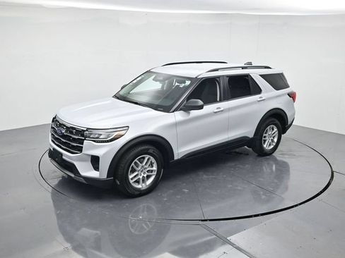 Used 2026 Ford Explorer Active RWD image 41