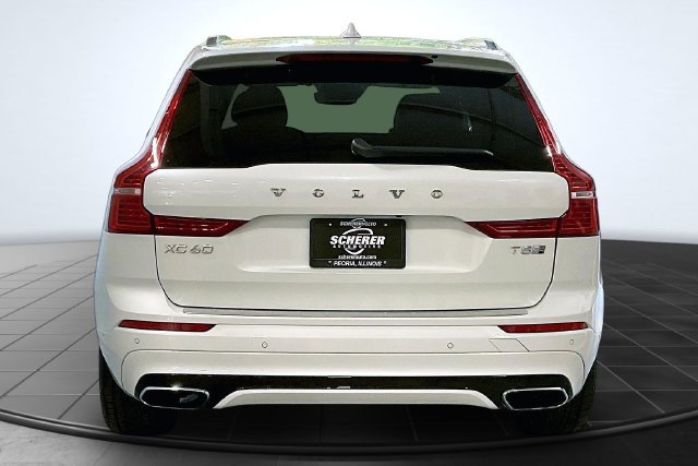 Used 2019 Volvo XC60 T8 R-Design w/ Advanced Package AWD/4WD image 4
