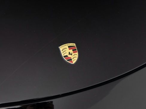 Used 2011 Porsche Boxster Spyder image 40