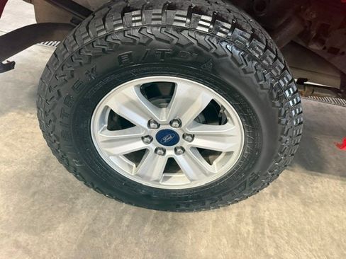 Used 2018 Ford F150 XL w/ Equipment Group 101A Mid AWD/4WD image 19