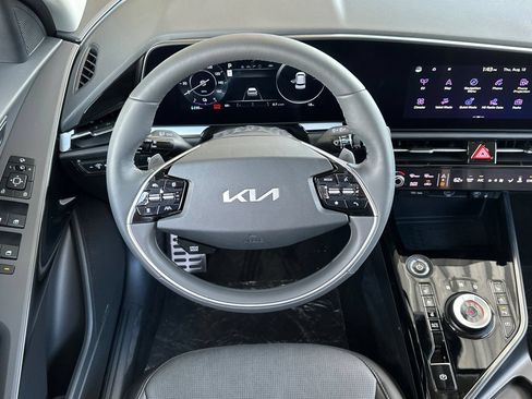 New 2026 Kia Niro Wave FWD image 14
