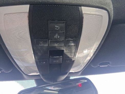 Used 2014 Mercedes-Benz C 300 Sport image 32