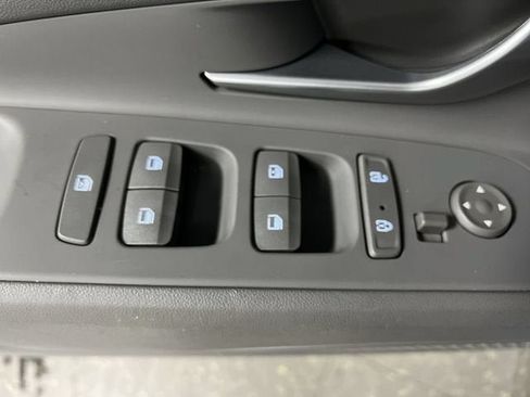 Used 2023 Hyundai Elantra SEL w/ Convenience Package FWD image 22