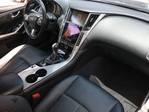 Used 2017 INFINITI Q50 3.0t Premium RWD image 23