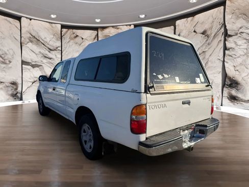 Used 2001 Toyota Tacoma 2WD Xtracab image 8