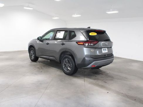 Used 2023 Nissan Rogue S image 7
