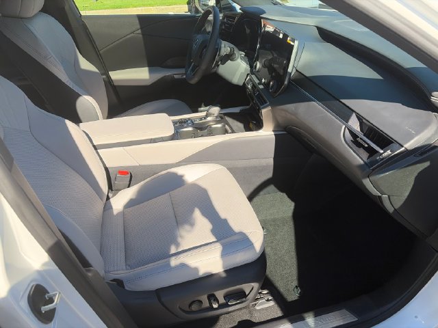 Used 2024 Lexus RX 350 Premium w/ Cold Area Package AWD/4WD image 28