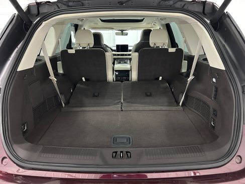 Used 2021 Lincoln Aviator Black Label w/ Dynamic Handling Package image 32
