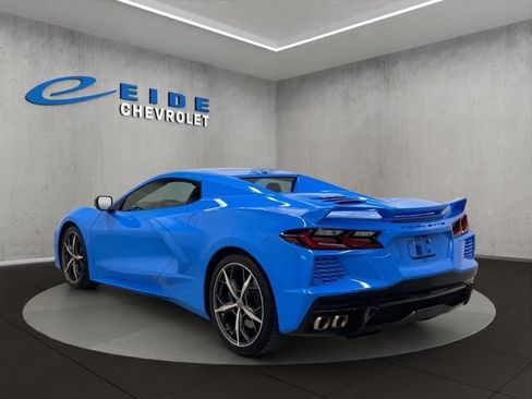 Used 2023 Chevrolet Corvette Stingray Premium Conv w/ Z51 Performance Package RWD image 12