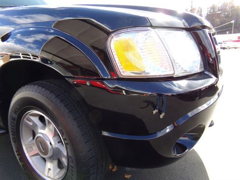 Used 2004 Ford Explorer Sport Trac XLT image 5