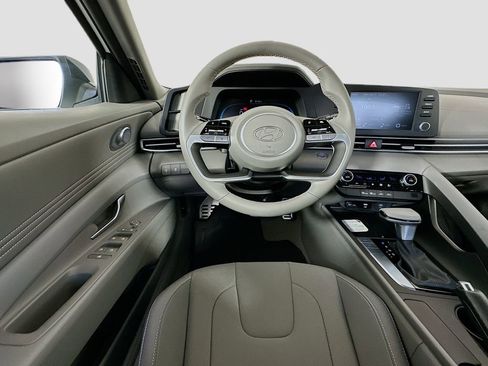 New 2026 Hyundai Elantra Sport image 17