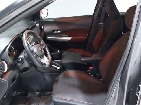 Used 2020 Nissan Kicks SR image 20