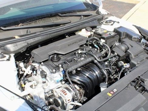 New 2025 Kia K4 EX image 23