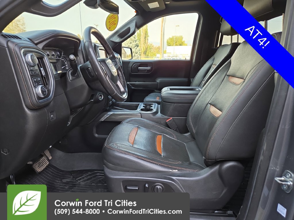 Used 2020 GMC Sierra 1500 AT4 w/ AT4 Premium Package AWD/4WD image 2