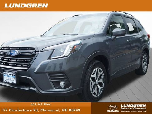 Used 2023 Subaru Forester Premium AWD/4WD image 39