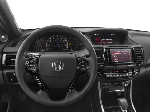 Used 2017 Honda Accord EX image 4