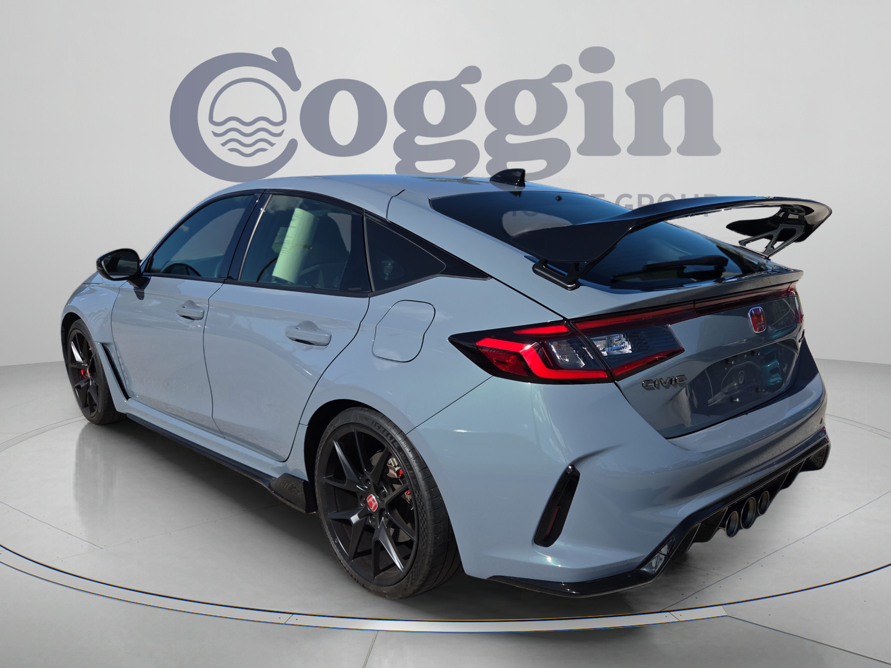 Used 2025 Honda Civic Type R image 3