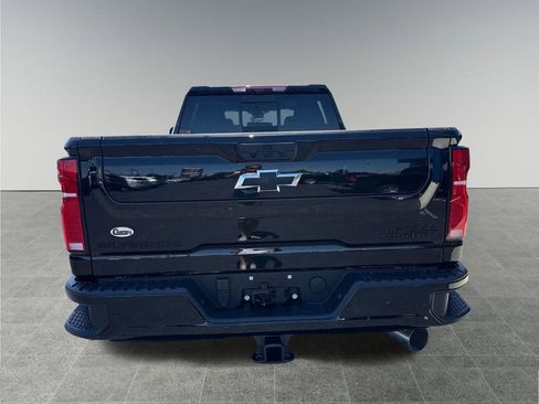 New 2026 Chevrolet Silverado 2500 High Country w/ High Country Premium Package AWD/4WD image 4
