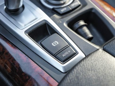 Used 2013 BMW X5 xDrive50i image 28