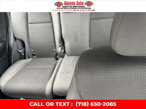 Used 2022 Honda HR-V LX image 42