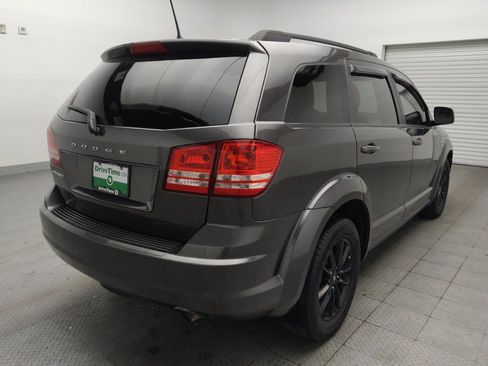 Used 2020 Dodge Journey SE w/ SE Popular Equipment Group FWD image 9