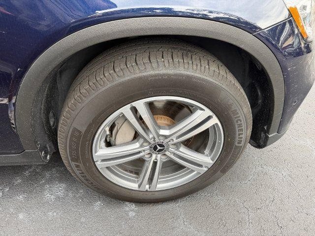 Used 2021 Mercedes-Benz GLC 300 image 13