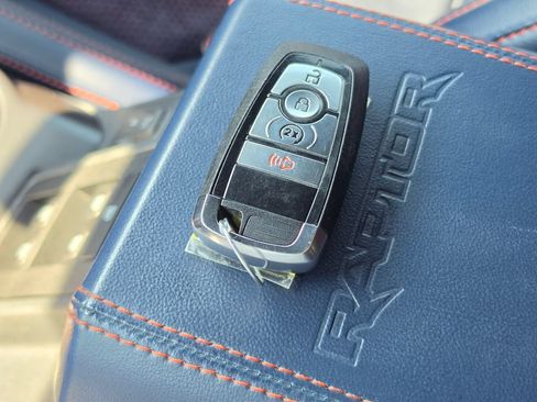 Used 2024 Ford Bronco Raptor AWD/4WD image 25