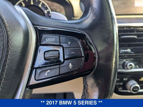 Used 2017 BMW 530i xDrive image 18