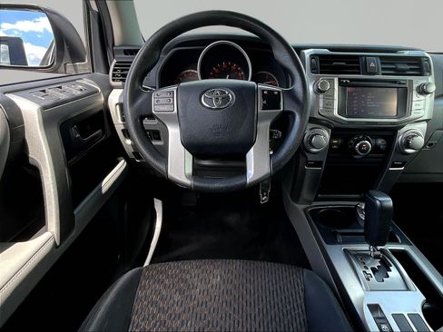 Used 2013 Toyota 4Runner SR5 AWD/4WD image 8