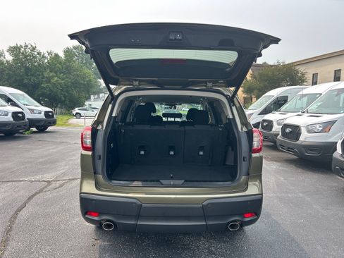 Used 2023 Subaru Ascent Premium w/ Convenience Package AWD/4WD image 14