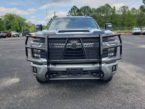 Used 2024 Chevrolet Silverado 2500 LT AWD/4WD image 7