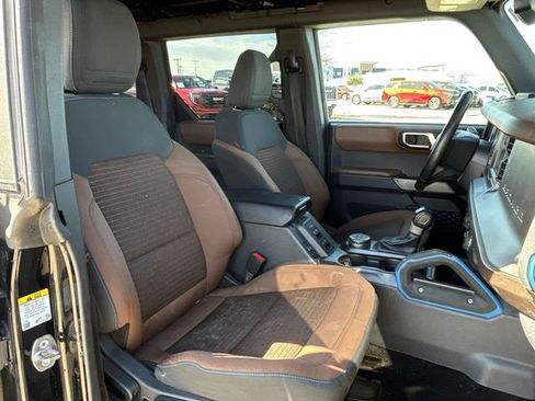Used 2023 Ford Bronco Outer Banks image 19