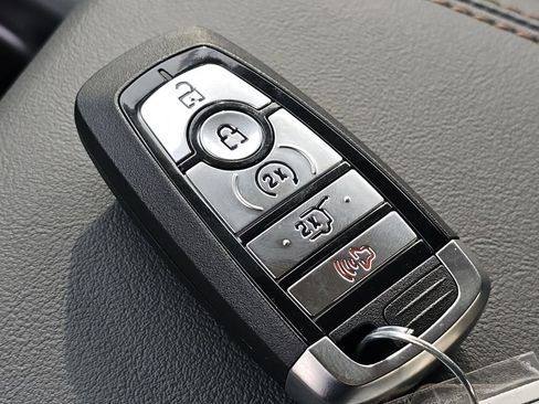 New 2026 Ford Explorer Active w/ Active Comfort Package image 31