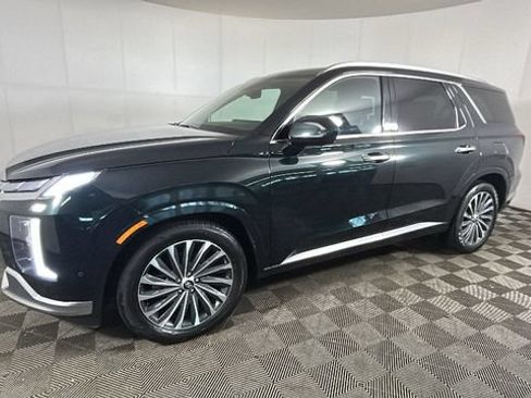 Used 2024 Hyundai Palisade Calligraphy AWD/4WD image 6