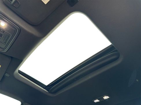 Used 2020 GMC Sierra 1500 AT4 w/ AT4 Premium Package image 21