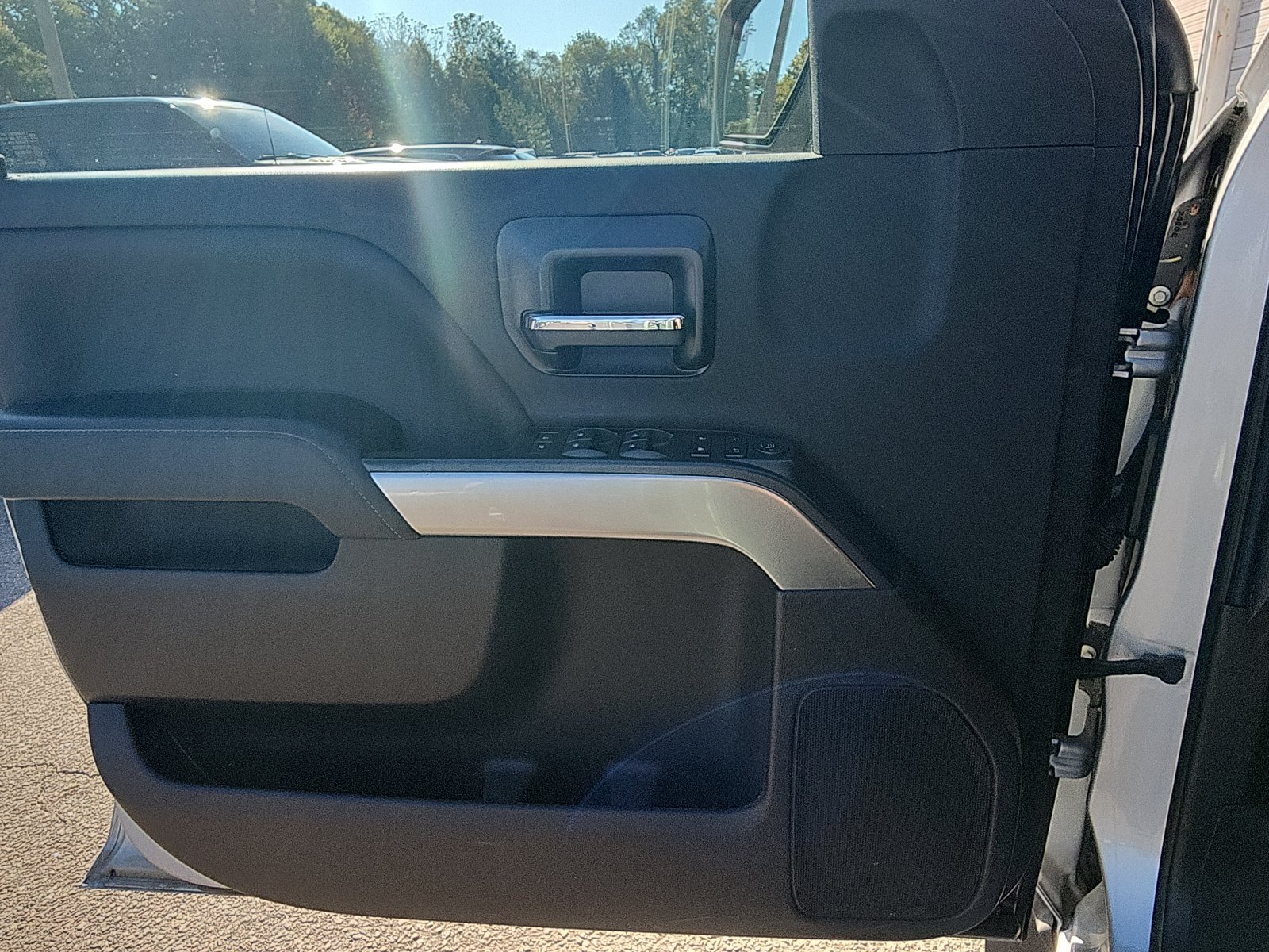 Used 2019 Chevrolet Silverado 1500 LT w/ All Star Edition AWD/4WD image 15