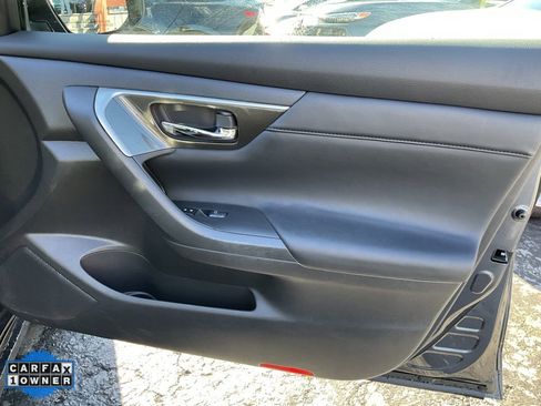 Used 2013 Nissan Altima 2.5 SL w/ Technology Pkg image 69